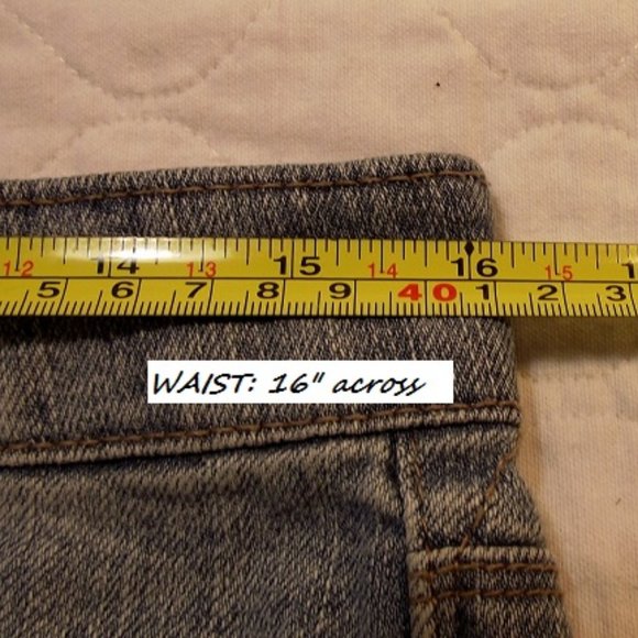 LEVIs + HOLLISTER Women's Jeans Shorts Sizes: 5 - Picture 4 of 16